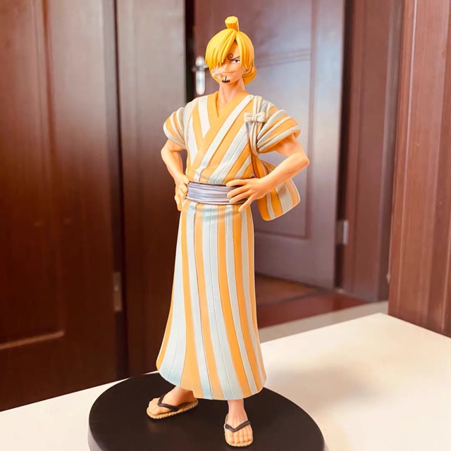 Mô Hình Nhân Vật Sanji 18cm Phim One Piece