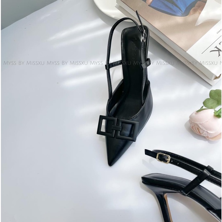 Giày nữ mũi nhọn phối khoen vuông khóa cài sau 7cm cao cấp MYSS - CG250