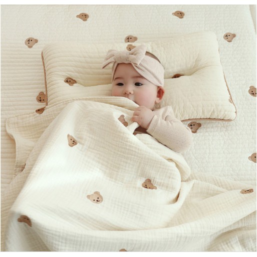 New Chăn Xô 6 Lớp Chezbebe Thêu Hình Gấu Shegomi