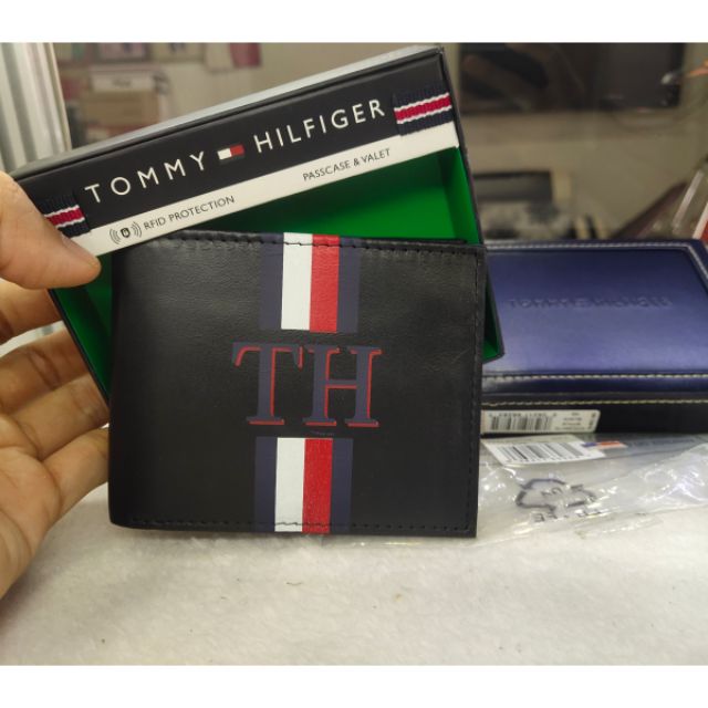 Ví da nam Tommy Hilfiger xách tay Mỹ