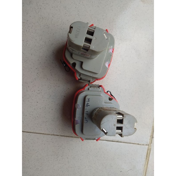 Pin Makita chọt 12 v đóng mới 6 cell lishen xanh dung lượng 4000mah