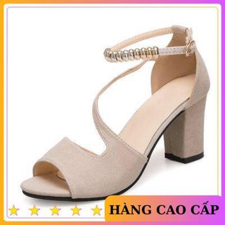 Sandan gót vuông 7cm -màu kem