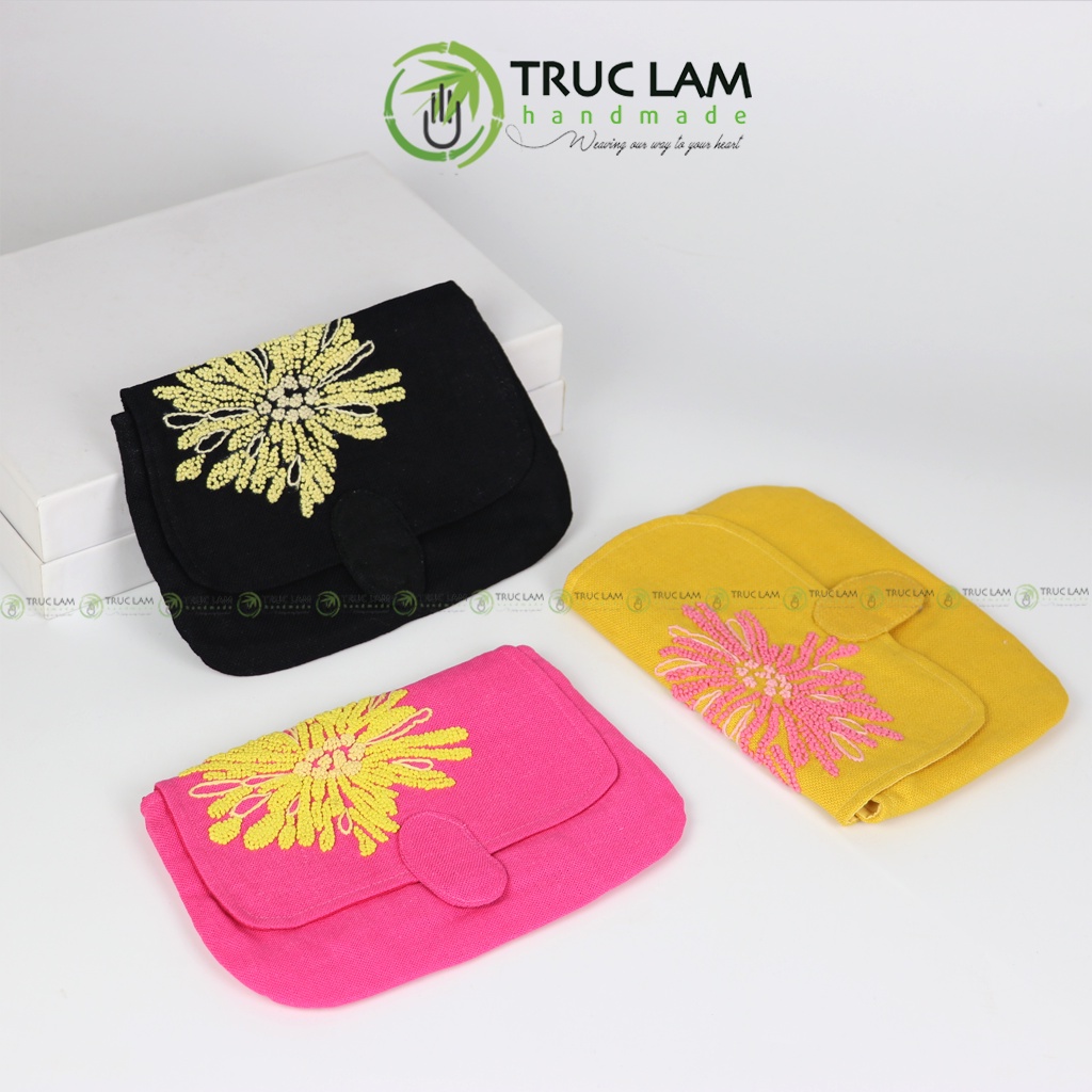 Ví Cầm Tay Nữ Vải Linen Thêu Tay Sa Hạt Họa Tiết Hai Hoa Cúc Nhiều Màu - Trúc Lâm Handmade