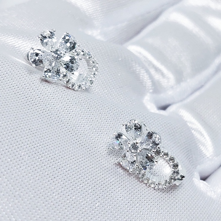 Khuyên tai bạc Khuyên cài Hoa nạm đá sang chảnh s950 cao cấp