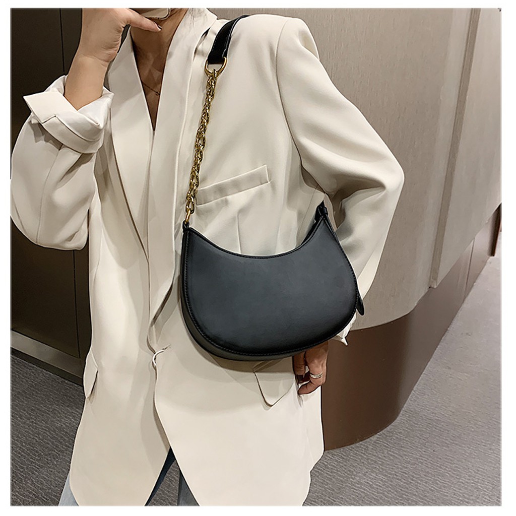 Túi Kẹp Nách Nữ Bán Nguyệt Dây Da Phối Xích Đeo Vai Trẻ Trung Sành Điệu Phong Cách Hàn Quốc | BigBuy360 - bigbuy360.vn