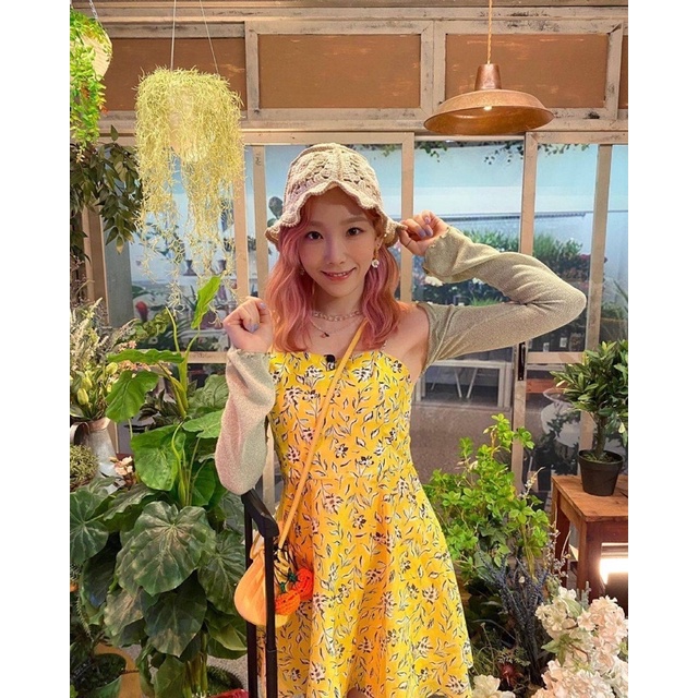 Mũ crochet đan móc mùa hè giống Hyein NewJeans, Taeyeon SNSD, Joy RED VELVET, YooA OH MY GIRL