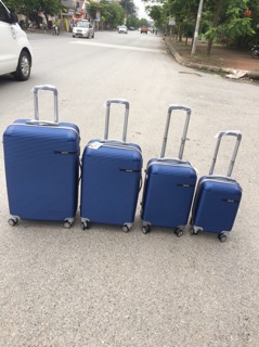Vali nhựa moncas size 20