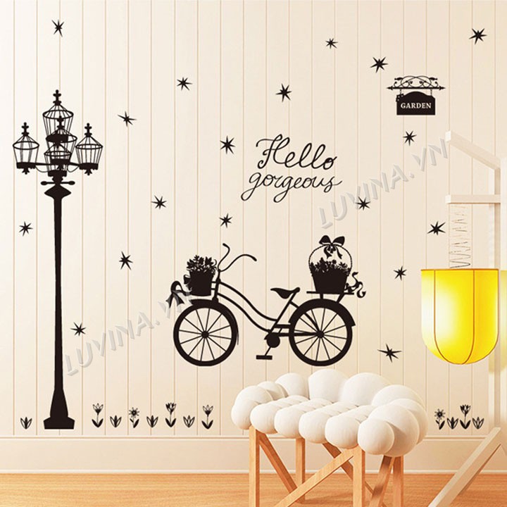-Decal trang trí phòng khách, quán cafe-Xe đạp cột dèn đen-[GIAO HÀNG NGAY]