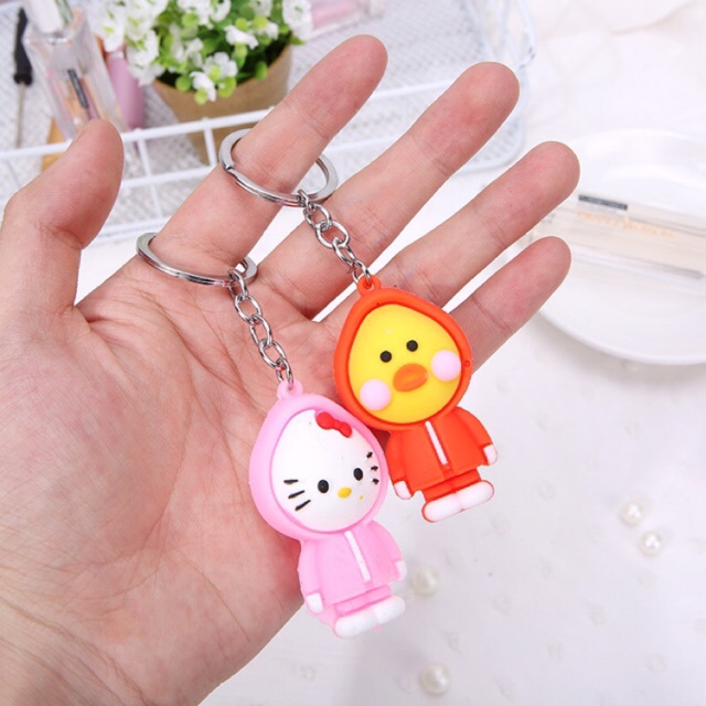 Sỉ 10 moc gấu kitty vịt mặc áo  53k