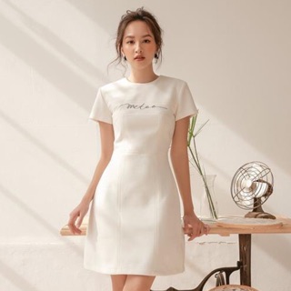 Đầm nữ trắng thêu metoo