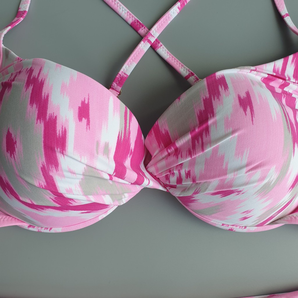 Bộ bơi hai mảnh hồng hoạ tiết ngang đẩy ngực Enfasis xuất khẩu Ý