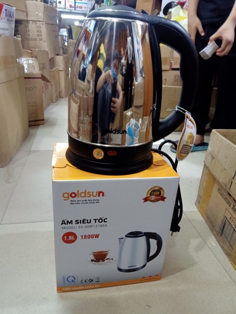 Ấm siêu tốc 1,8 lít Goldsun