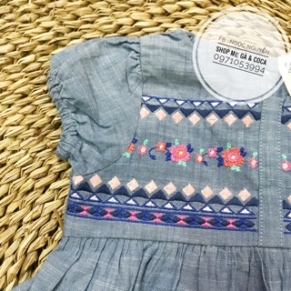 Váy bò thêu thổ cẩm