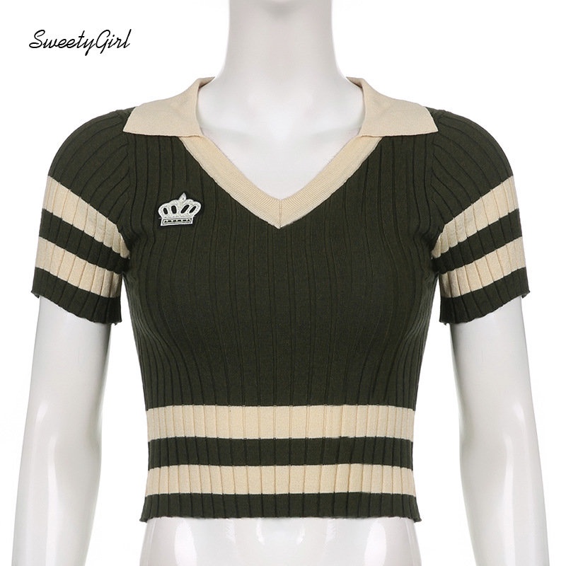 Áo Thun Tay Ngắn Cổ Chữ V Họa Tiết Kẻ Sọc Màu Xanh Lá Tương Phản Thời Trang 2022 Dành Cho Bạn Nữ