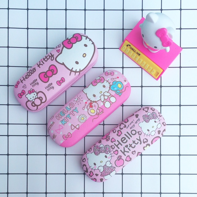 Hộp đựng mắt kính Hello Kitty