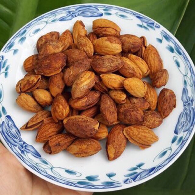 500gr Hạnh nhân rang bơ Mỹ vỏ mỏng.