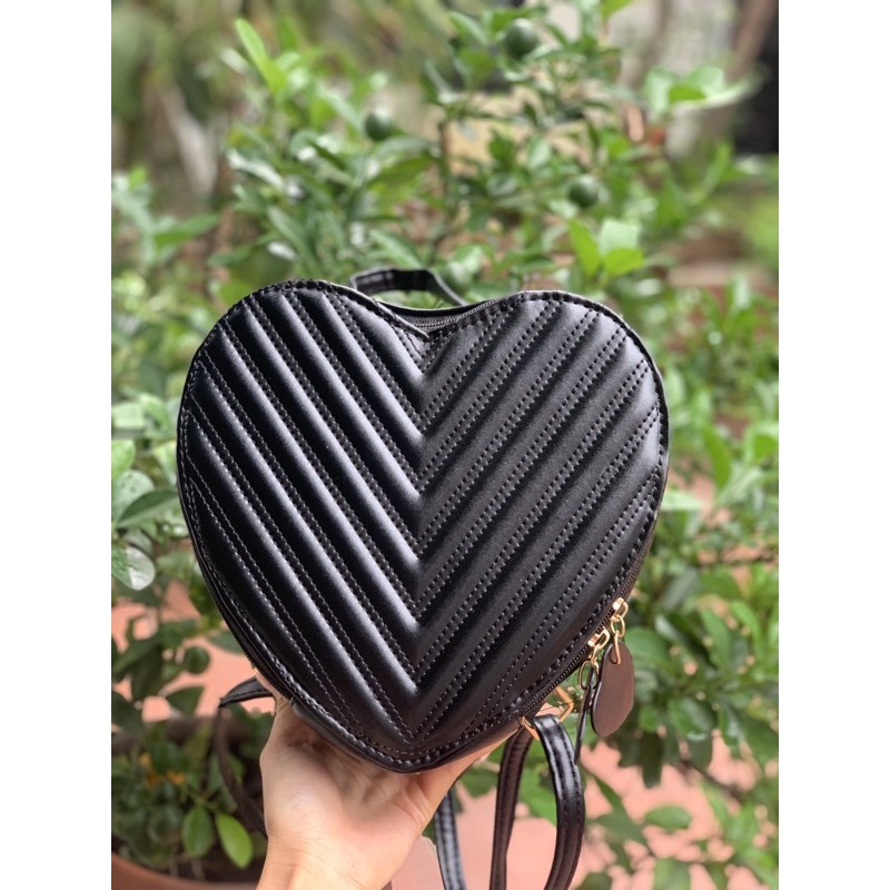 Balo trái tim hot hit mới về