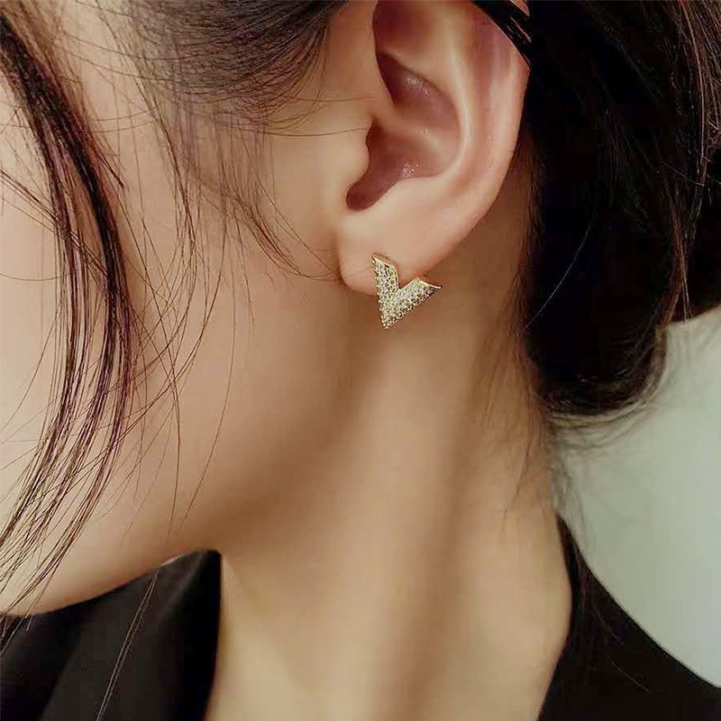 Khuyên Tai Chữ V Đính Đá Thời Trang Cho Nữ