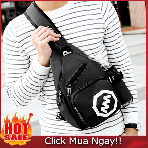 Balo Chữ M Có Chỗ Đựng Nước