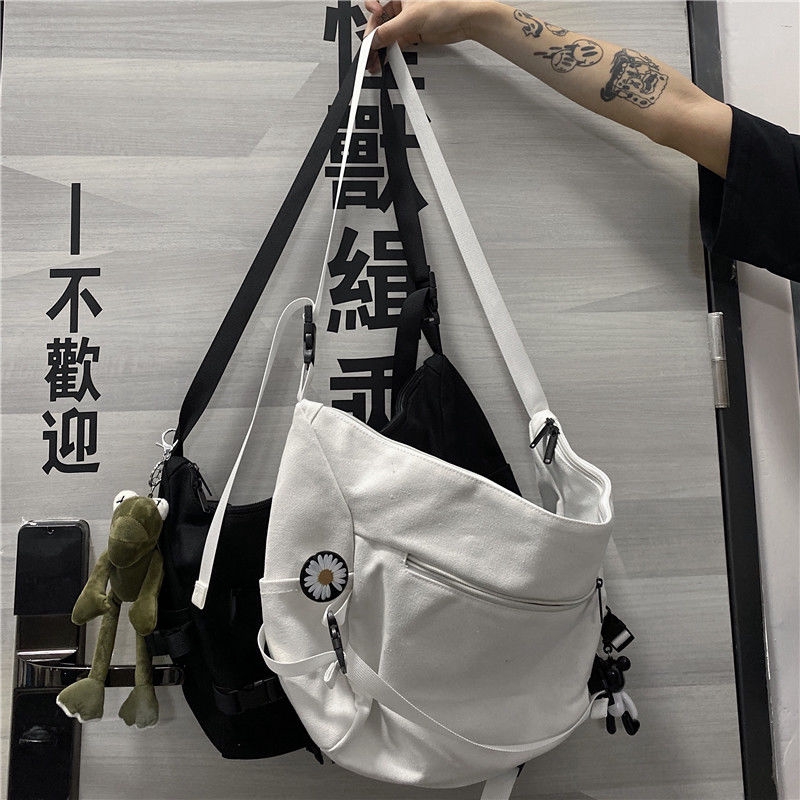 Túi Đeo Vai Thời Trang Hàn Quốc Cá Tính Cho Nam Nữ 23967