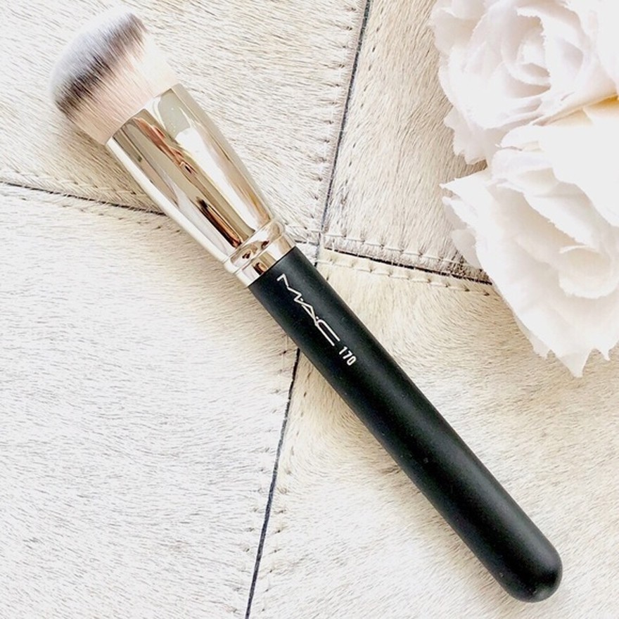 Cọ Tán Kem Nền MAC 170 - Mac Foundation Brush