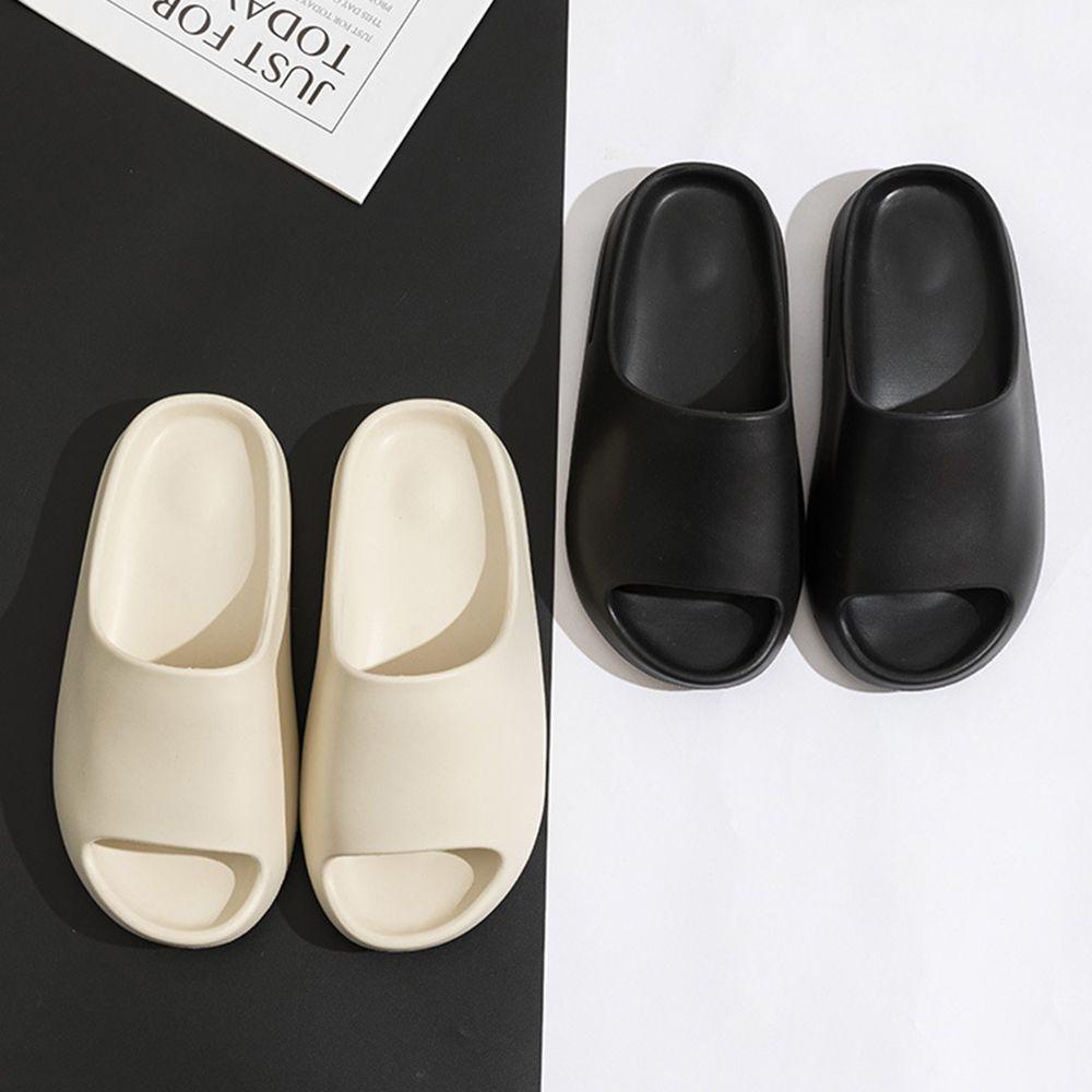 LEILY Non-slip Home Slippers Bathroom Woman Man Sandals Indoor Shoes Thick Platform Soft Sole EVA Household Flip Flops/Multicolor