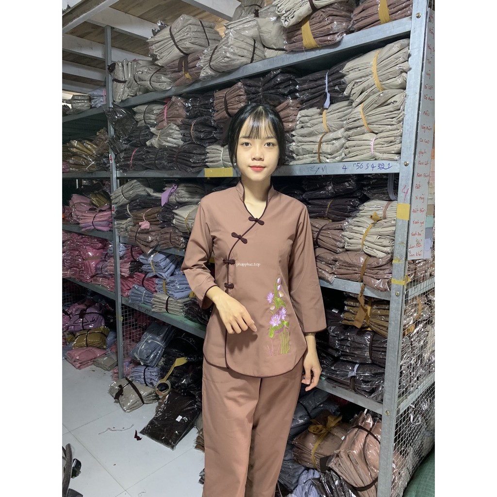 Cổ tàu xéo đi chùa thêu sen