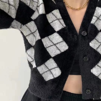 Áo khoác cardigan cổ chữ V phong cách Hàn Quốc cổ điển cho nữ | BigBuy360 - bigbuy360.vn