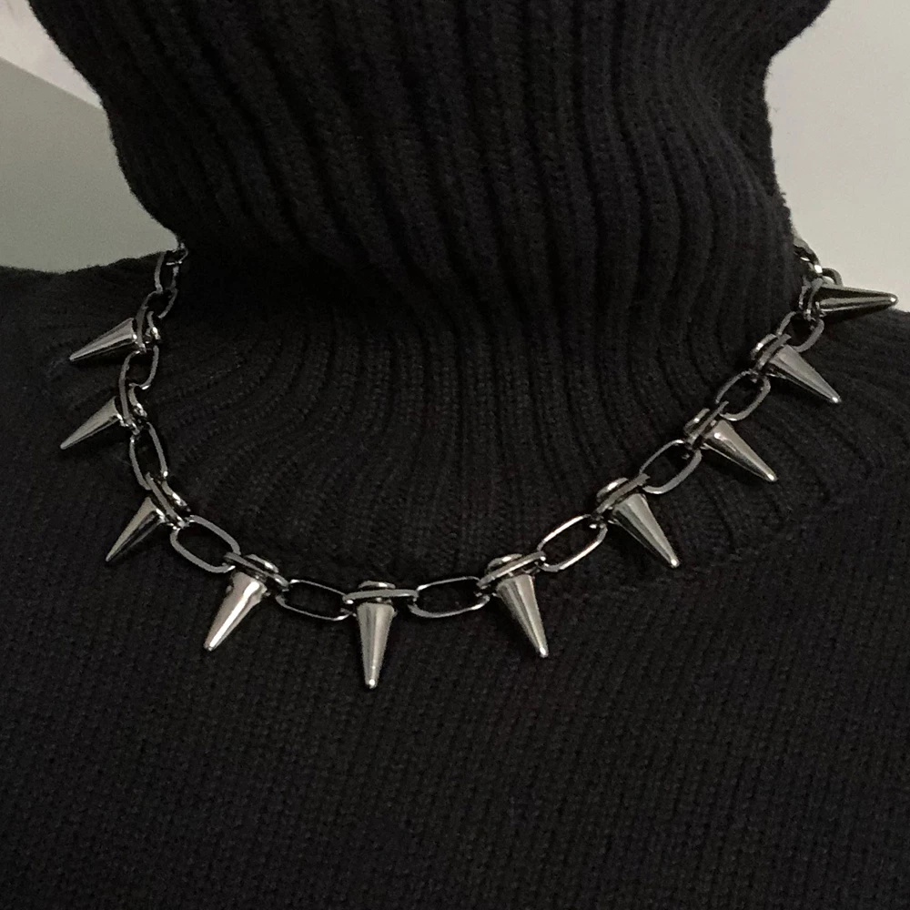 Vòng Cổ Choker Đinh Tán Bằng Kim Loại Thời Trang Hàn Quốc
