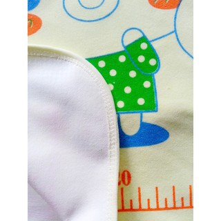 Chiếu cao su chống thấm loại to cho bé