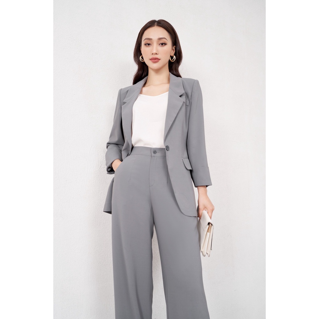 Áo blazer nữ công sở dáng ngắn Eva de Eva 22SBLE013G