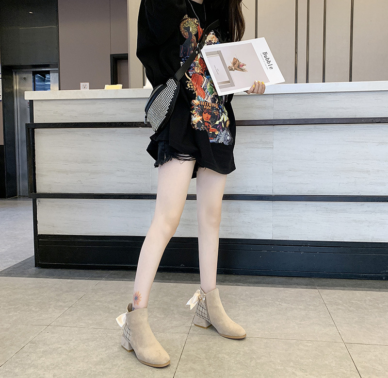 Giày Bốt	 Phong Cách Pháp Cổ Cao Vải Sần đính Nơ