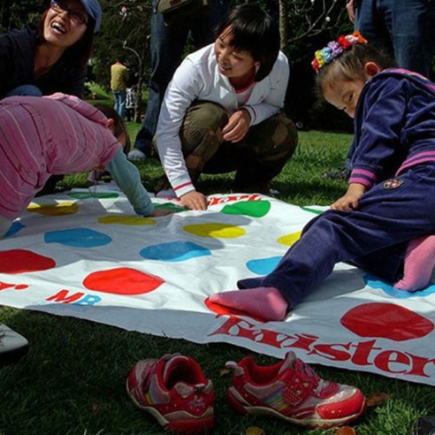 Twister Game Bộ đồ chơi thảm chọn màu Twister mang lại bầu không khí vui nhộn