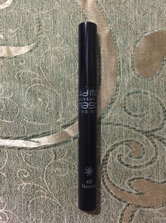 Mascara thần thánh 4D chuốt mi siêu cong