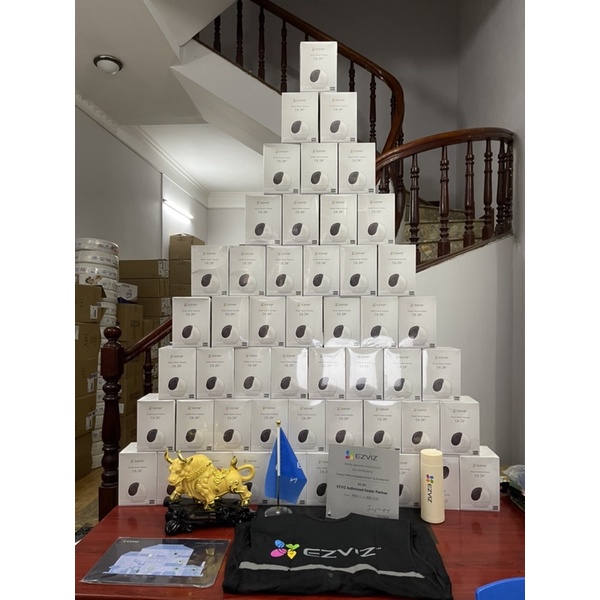 CAMERA WIFI LẮP Trong Nhà EZVIZ C6 Siêu Nét Độ Phân Giải 2K+ XOAY 360 - Bảo Hành 24T Chính Hãng