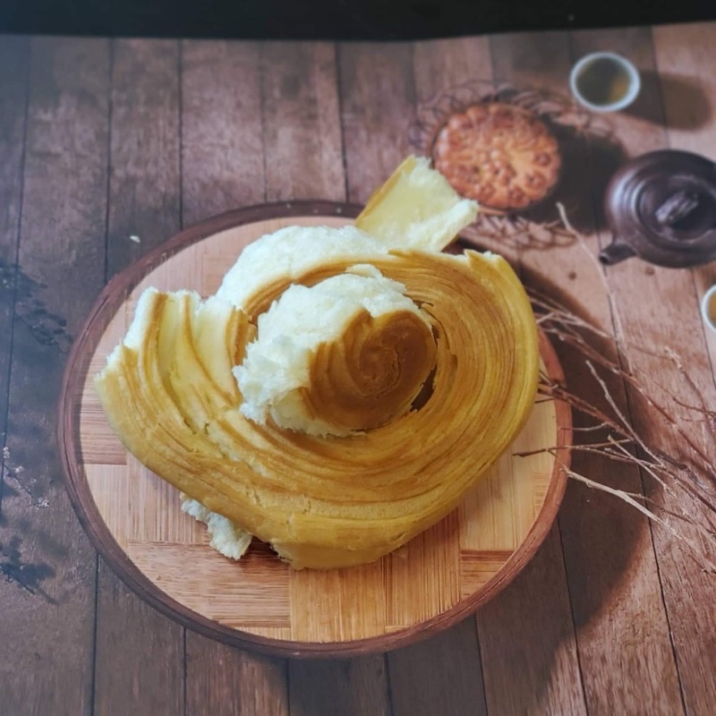 Bánh mì ngàn lớp bơ phomai hiệu ông già Đài Loan 1 chiếc 90g