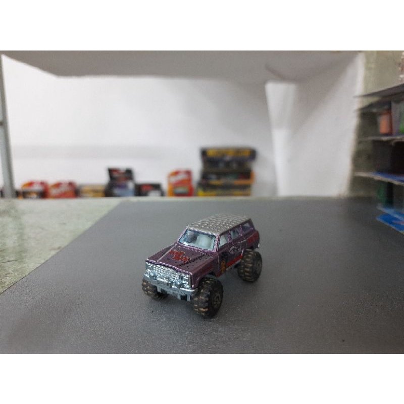 xe Hot Wheels 1998 Jeep Wrangler,  full metal,  hàng hiếm