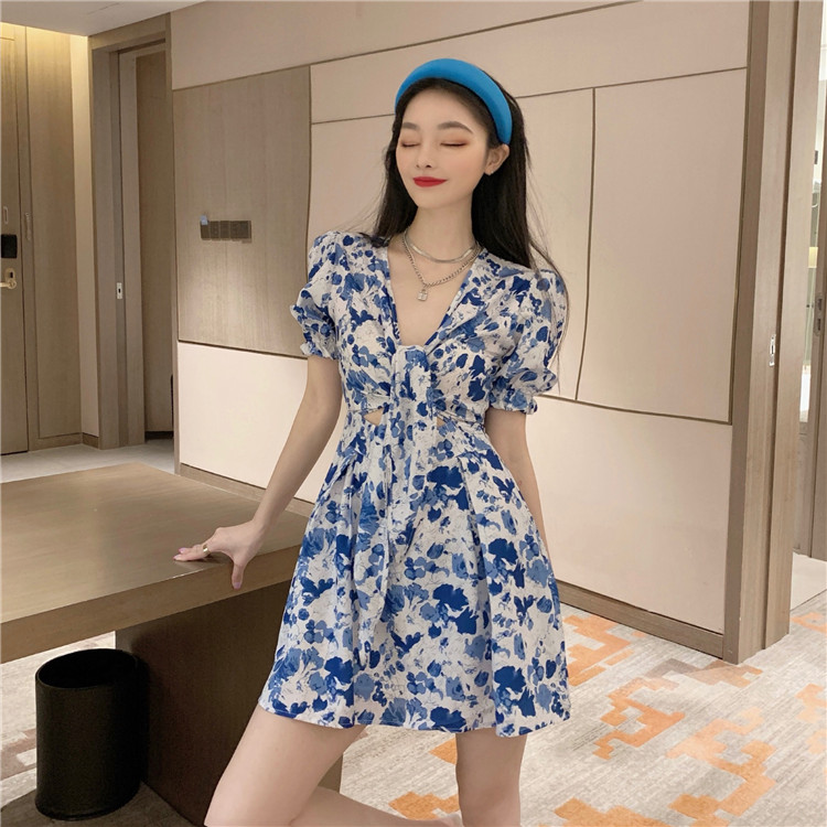 Đầm Hoa Cổ V Ngắn Tay Quyến Rũ Cho Nữ 2021 | BigBuy360 - bigbuy360.vn