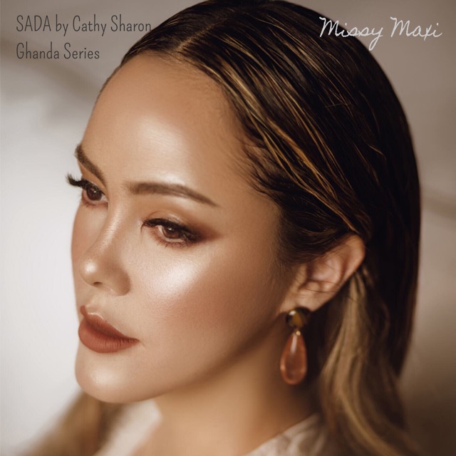 (hàng Mới Về) Bảng Phấn Bắt Sáng Tạo Khối Trang Điểm Mặt Sada By Cathy Sharon | BigBuy360 - bigbuy360.vn