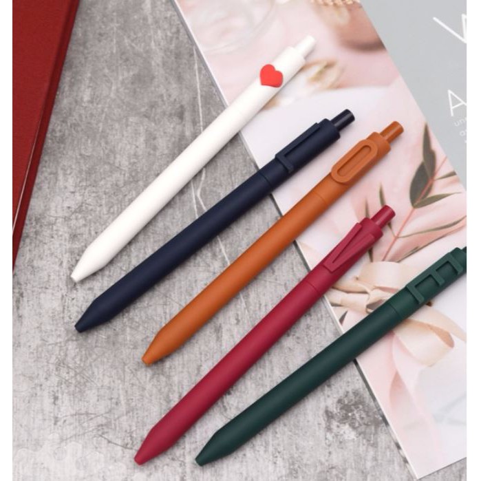 Bộ 5 bút bi Retro Gel Gel Pen LOVE 5 màu (chính hãng)