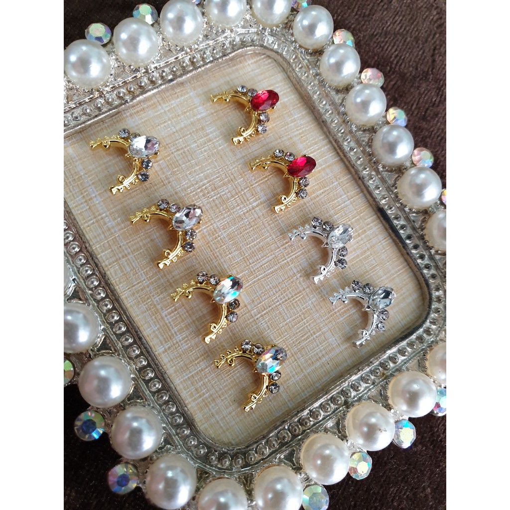 Charm vương miện 3.5k/viên (combo 4 viên)