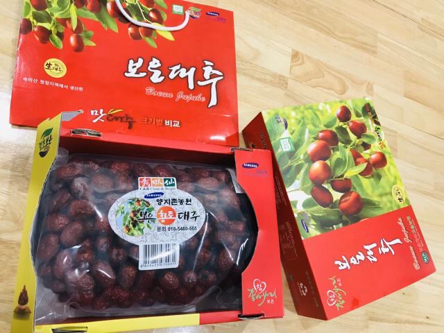 [Chính hãng] Táo đỏ Hàn Quốc sấy khô hộp 1KG nguồn cung cấp giàu chất dinh dưỡng cho sức khỏe gia đình