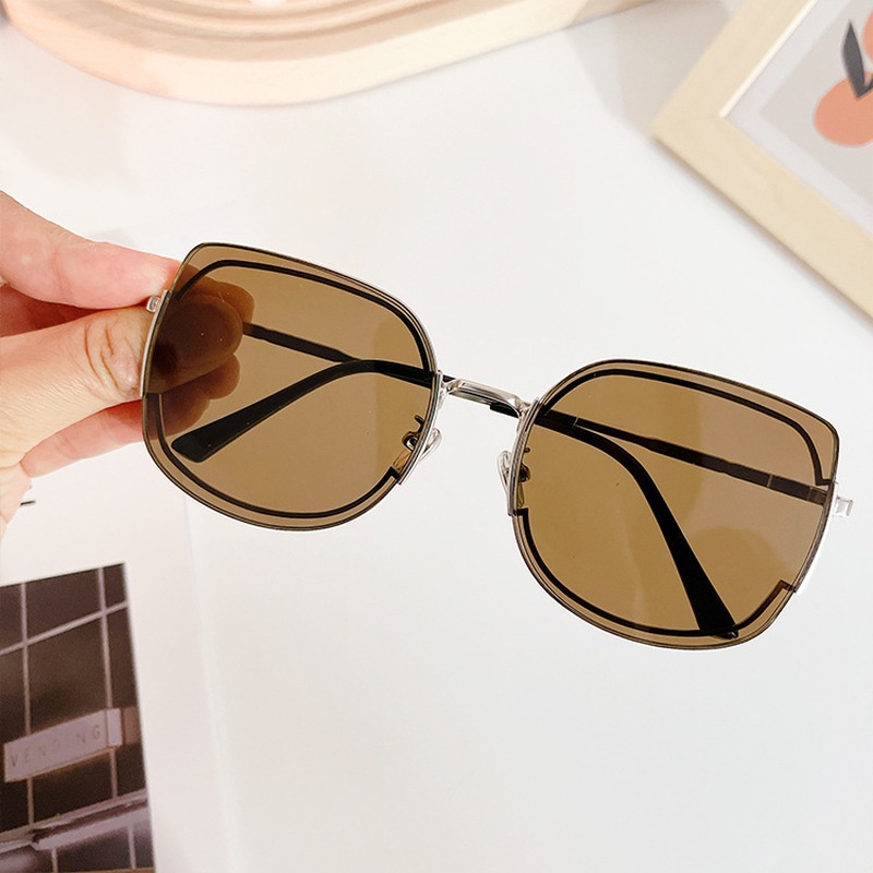 Kính Mát Phân Cực Gọng Kim Loại Tròng Nhiều Màu Sắc Thời Trang