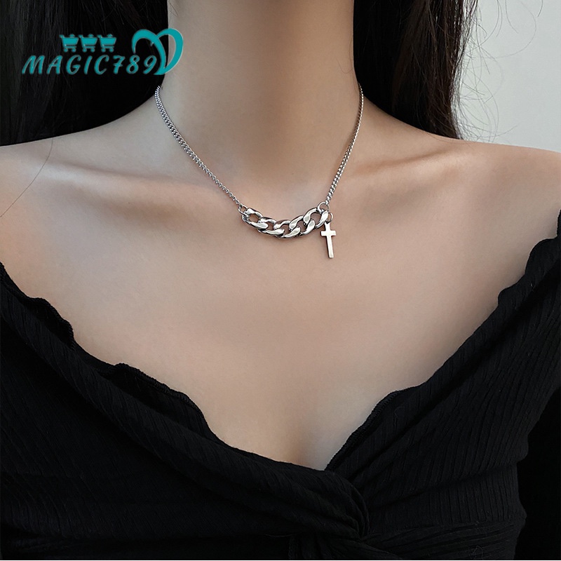 Vòng cổ Sợi Xích Dày Phối Mặt Chữ Thập Màu Bạc Magic789 Thời Trang Hàn Quốc Cho Nữ