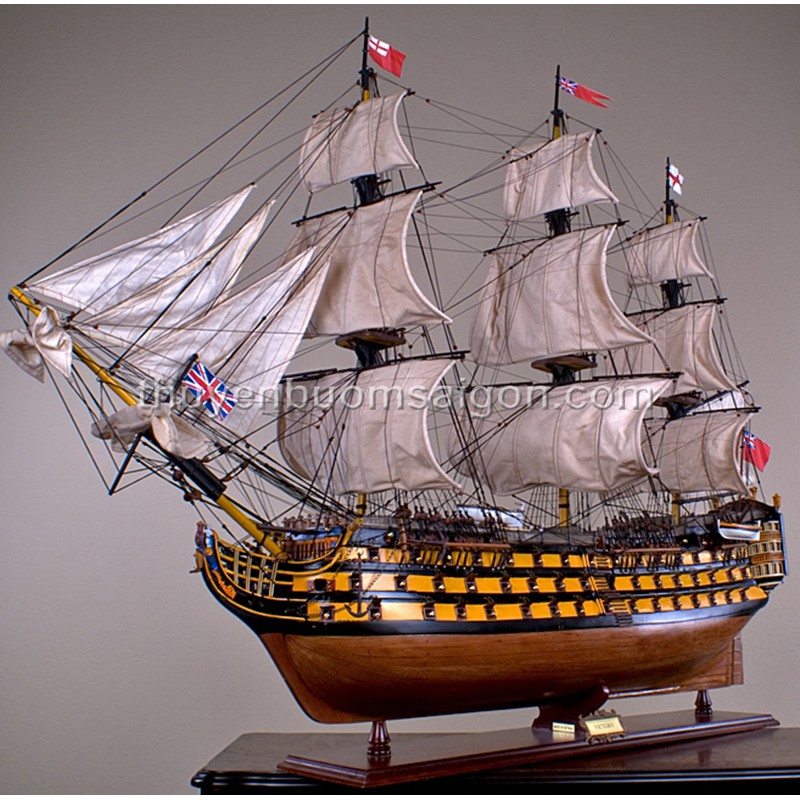 Mô hình thuyền buồm phong thủy trang trí HMS Victory