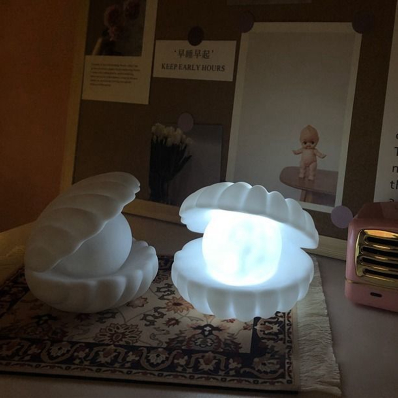Đèn ngủ LED để bàn thiết kế hình vỏ sò ngọc trai sáng tạo độc đáo