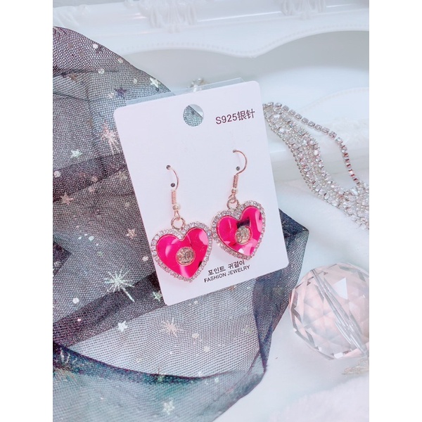 bông tai hình tim màu sắc, khuyên tai màu đính đá sang chảnh phong cách hàn quốc