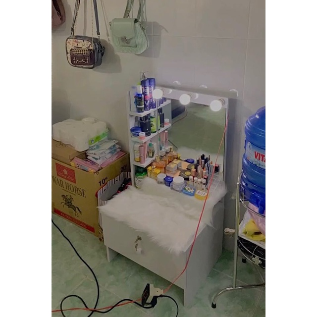 Bàn trang điểm mini kt ngang 51 cao 95 BT02