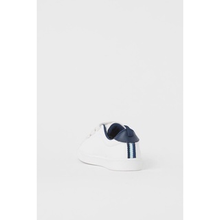 GIÀY SNEAKER HM DƯ XỊN BÉ TRAI