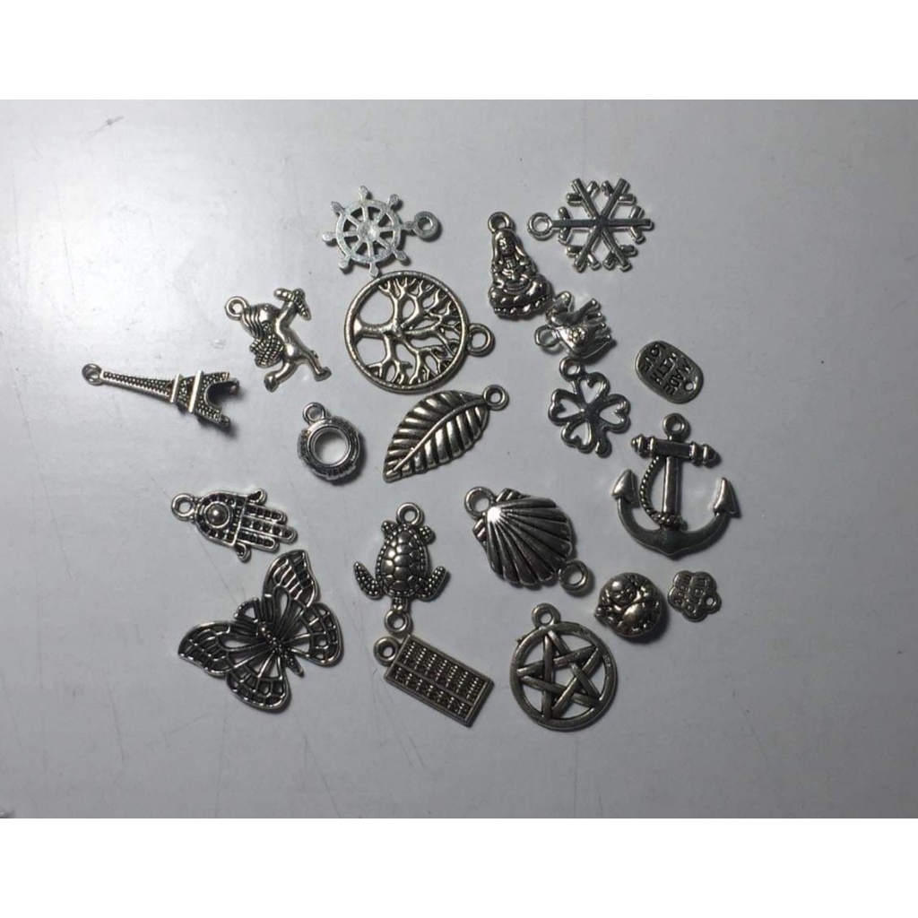 Set 10 charm treo kiểu bạc cổ ngẫu nhiên trang trí handmade, vòng tay, dây chuyền, móc khoá....